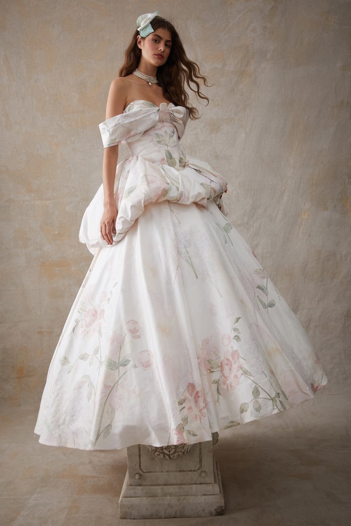 Mehlikâ Gown — styling perspective