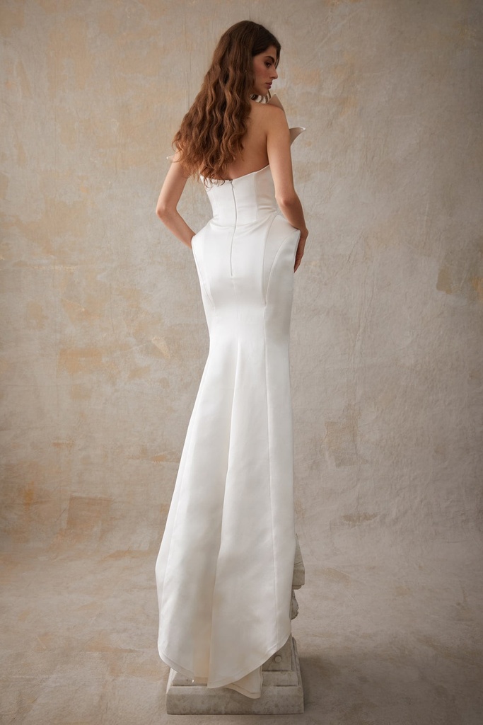 Bahâri Gown — styling perspective