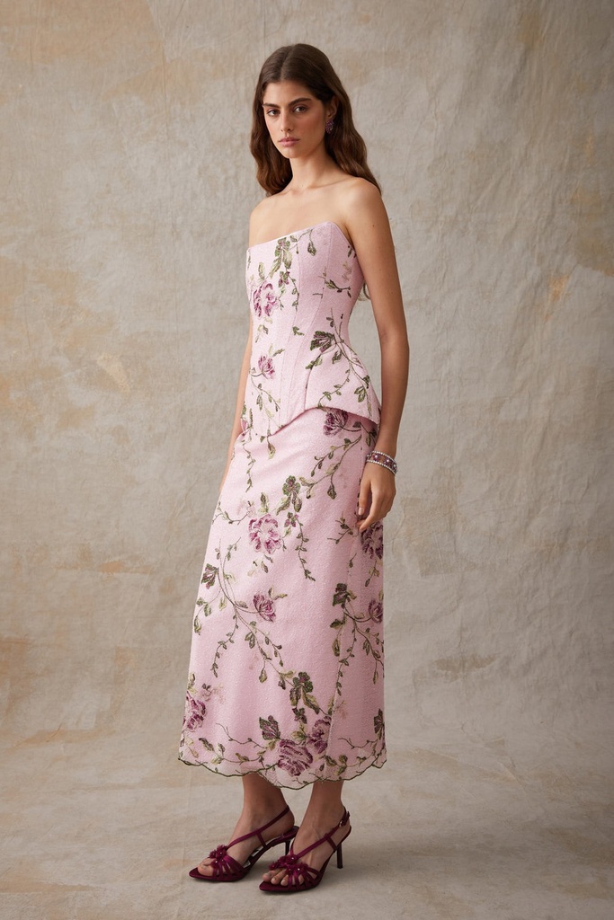 Letâfet Corset — styling perspective