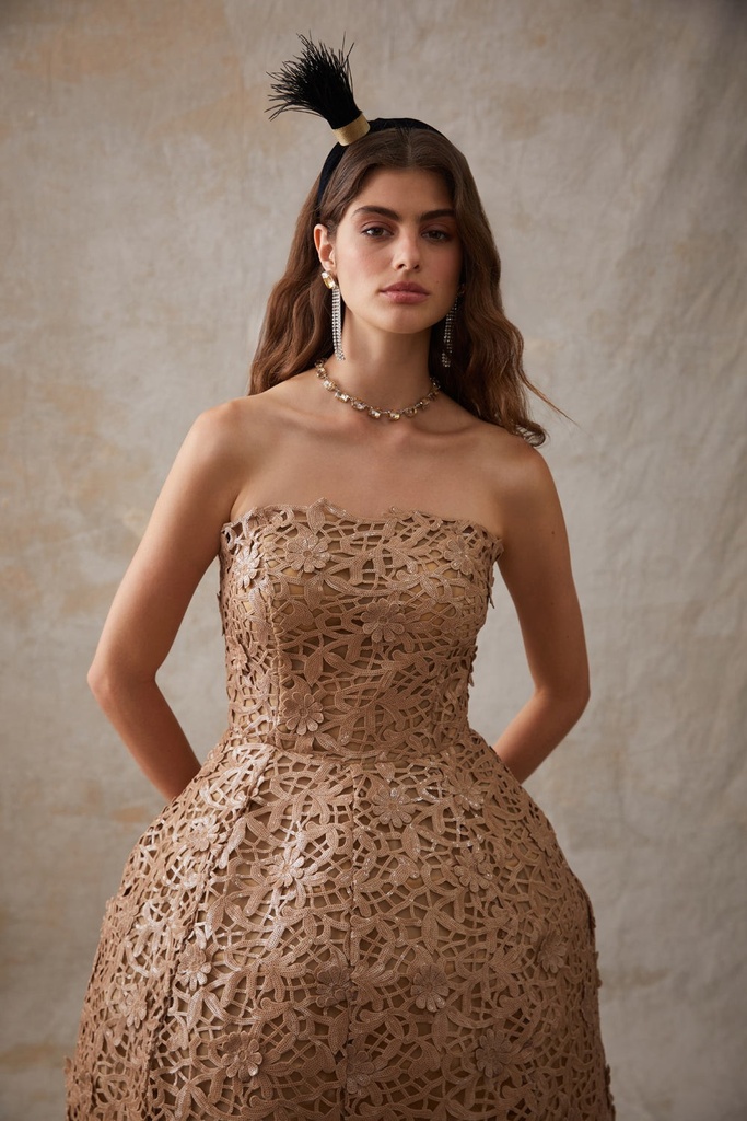 Vecd Gown - Image 8