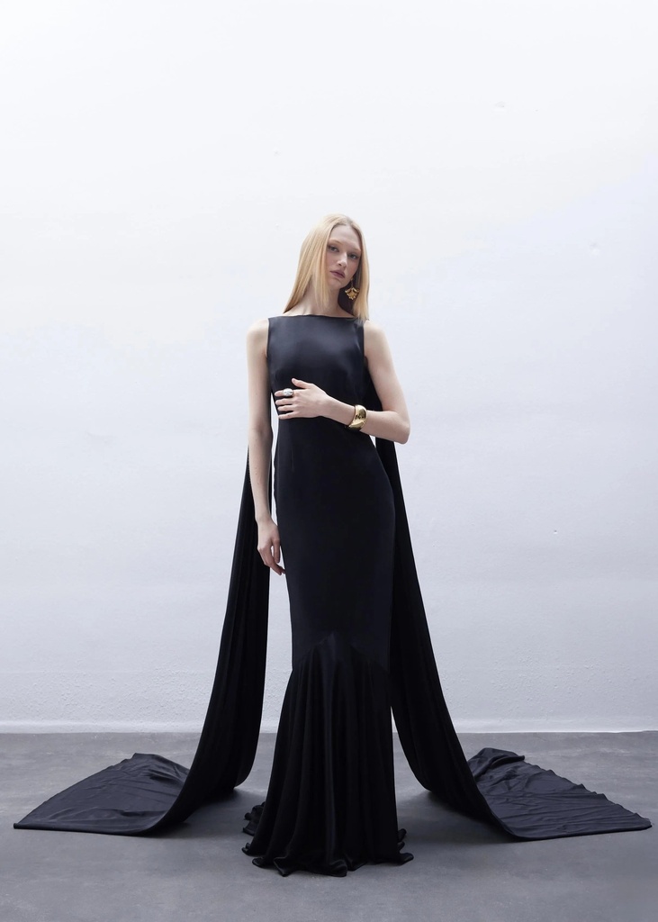 Alba Dress — a closer view