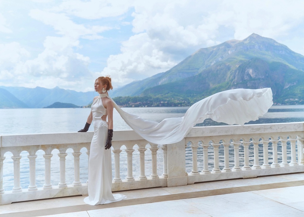 [SS25-06-34] Velaria Dress (34)